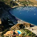 New Entire With Pool And Sea Views Вилла Santa Domenica Talao