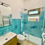 New Entire With Pool And Sea Views *