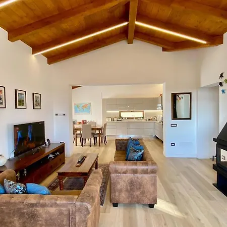 New Entire With Pool And Sea Views * Santa Domenica Talao