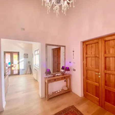 New Entire With Pool And Sea Views