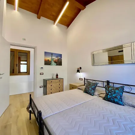 Villa New Entire With Pool And Sea Views *