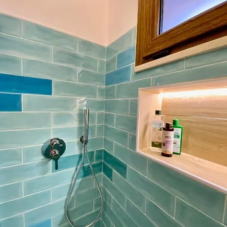 New Entire With Pool And Sea Views