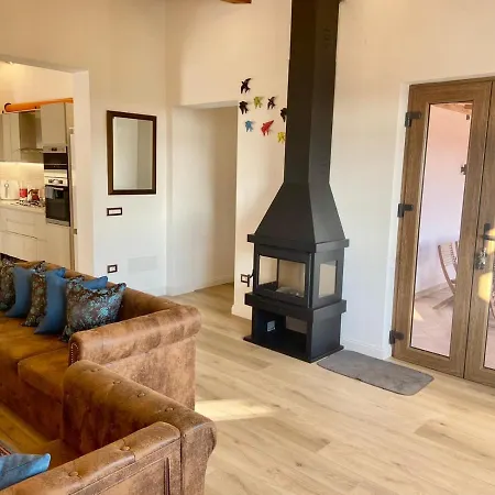 New Entire With Pool And Sea Views * Santa Domenica Talao