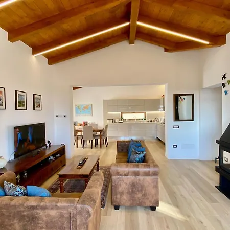 New Entire With Pool And Sea Views Santa Domenica Talao