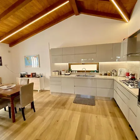 New Entire With Pool And Sea Views * Santa Domenica Talao