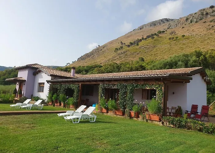 Villa New Entire With Pool And Sea Views *